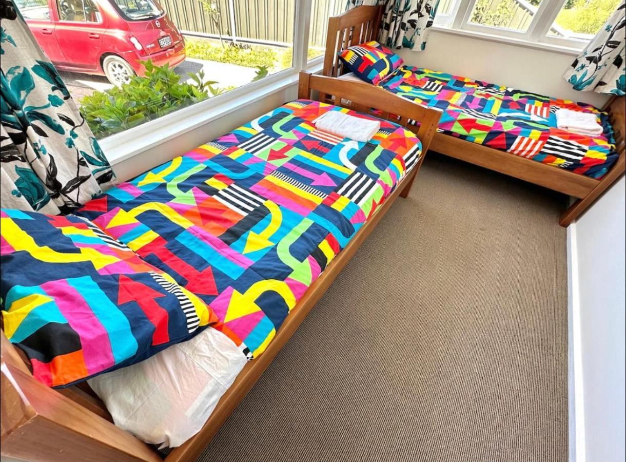 Peaceful House With Kids Playground Villa Motueka Exteriör bild